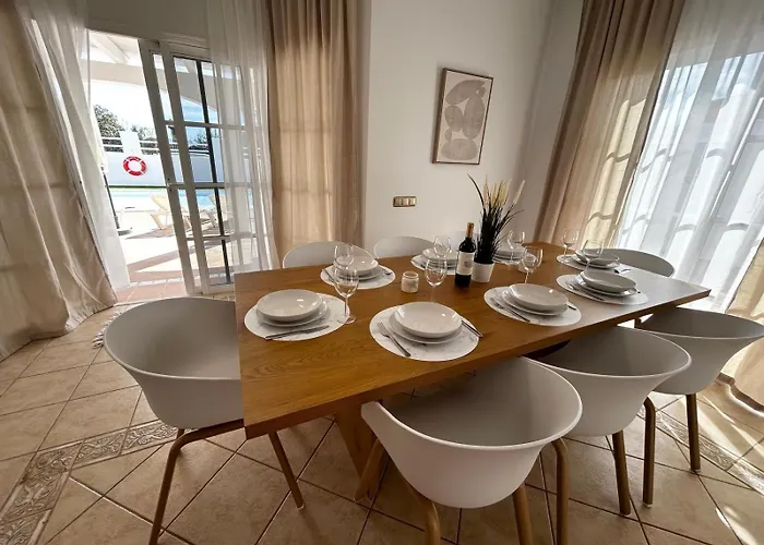 Naipa Golf - Private Pool Villa *