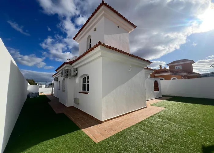 Naipa Golf - Private Pool Vila