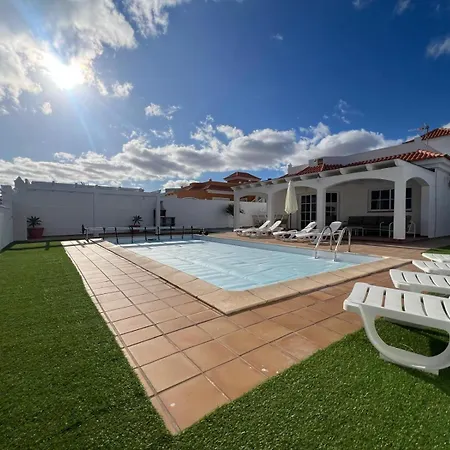 Villa Naipa Golf - Private Pool *